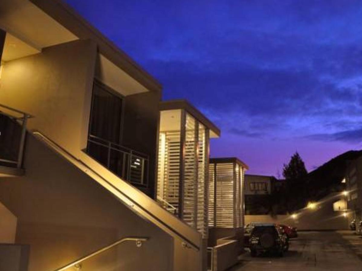 Highview Apartments Queenstown Exteriör bild