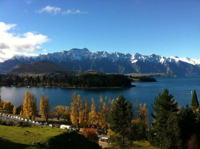 Highview Apartments Queenstown Exteriör bild